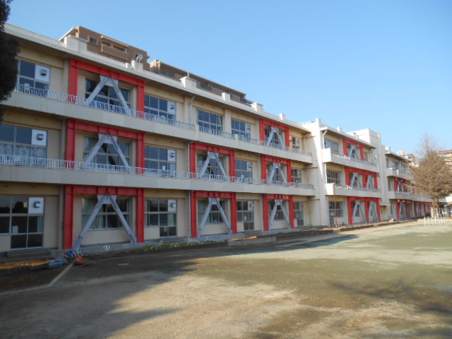 草野小学校